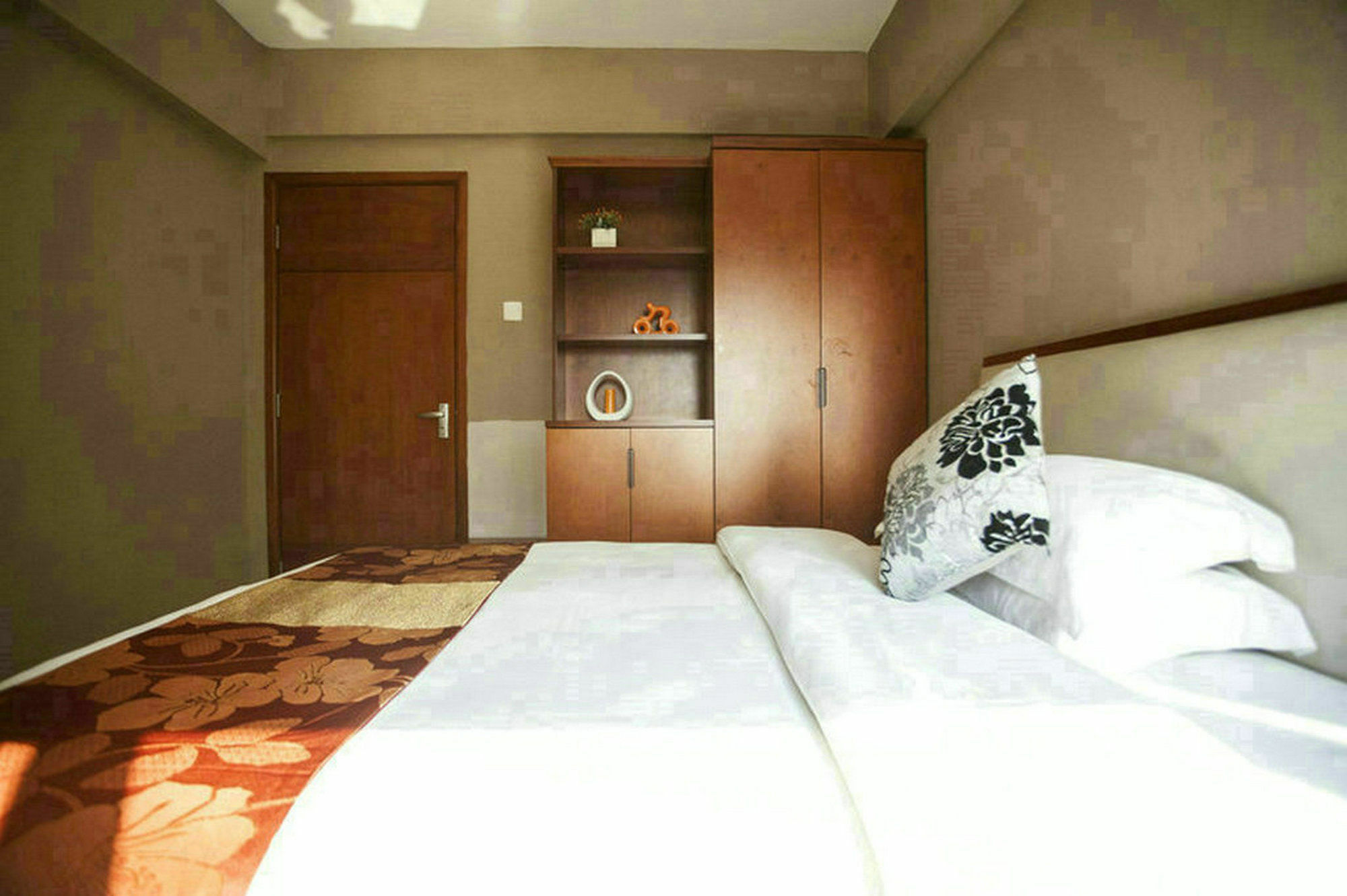 Estay Apartments Cantón Exterior foto